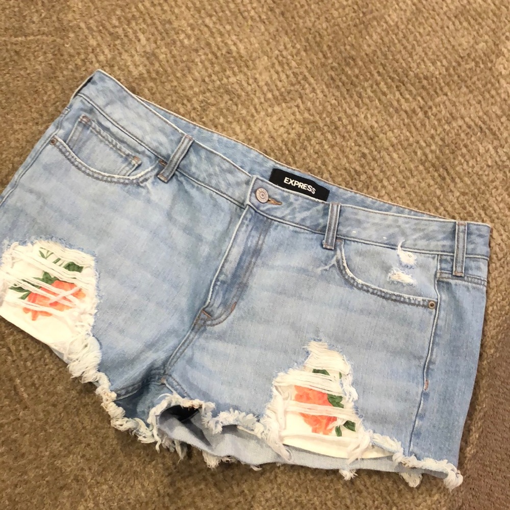 Express floral shortie